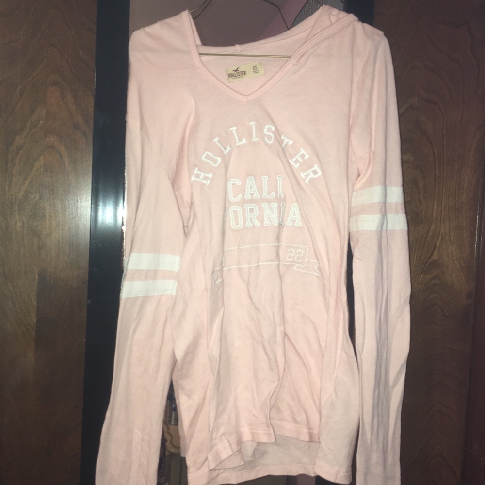 Hollister Long Sleeve Pink Sweatshirt